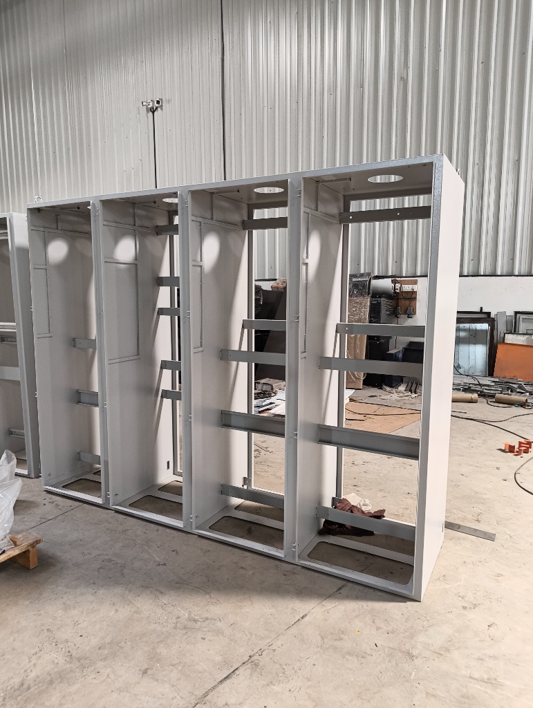 Fabricated 4-Bay Interconnected Structural Modular Panel Frame